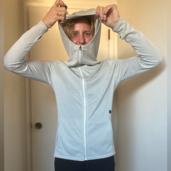 Burton base layer hoodie! - Picture 10 of 10